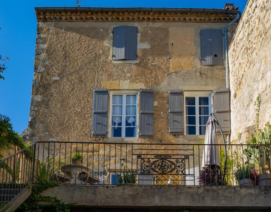 Champagne House - Elegance, Luxury And Charm Bed & Breakfast Condom Exterior photo